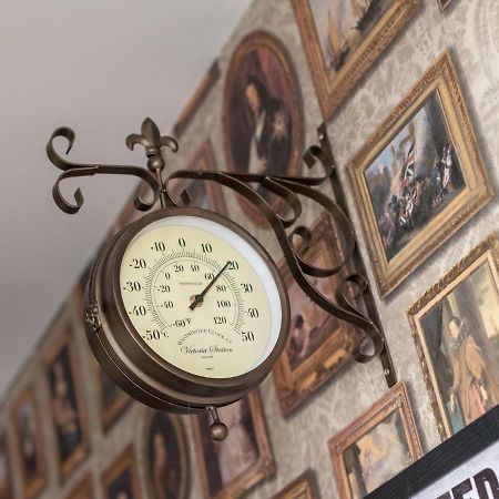 Canongate Luxury Homestay Единбург Екстер'єр фото