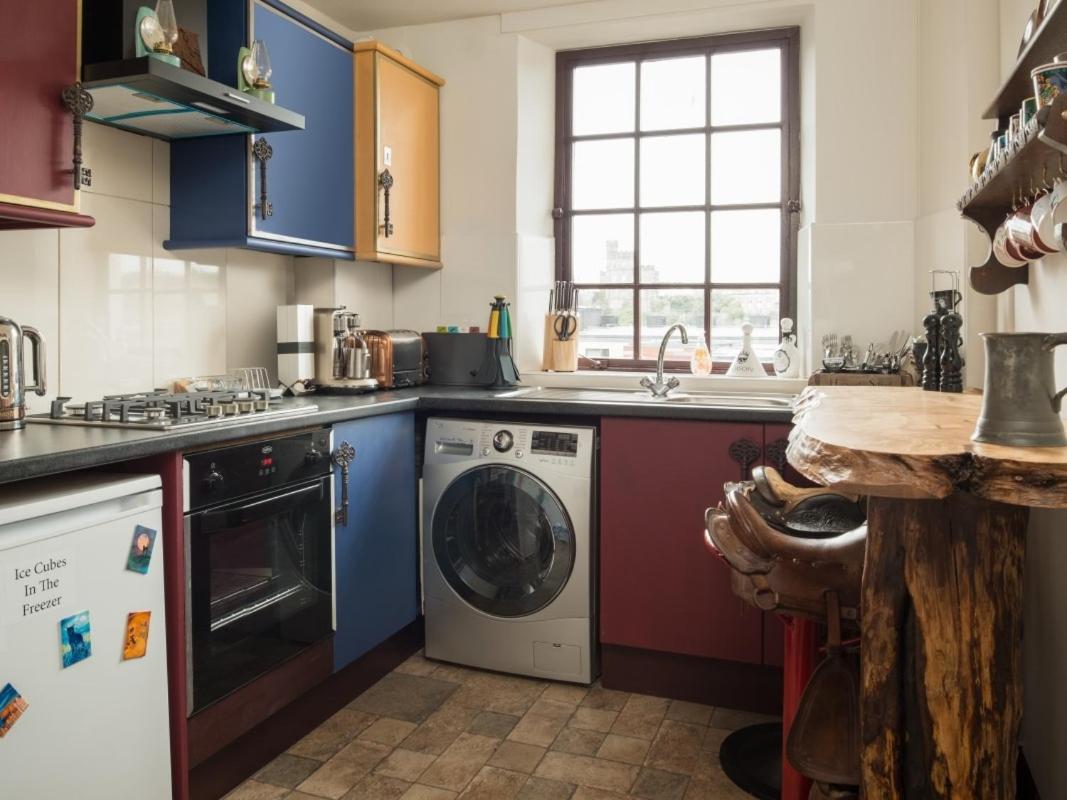 Canongate Luxury Homestay Единбург Екстер'єр фото