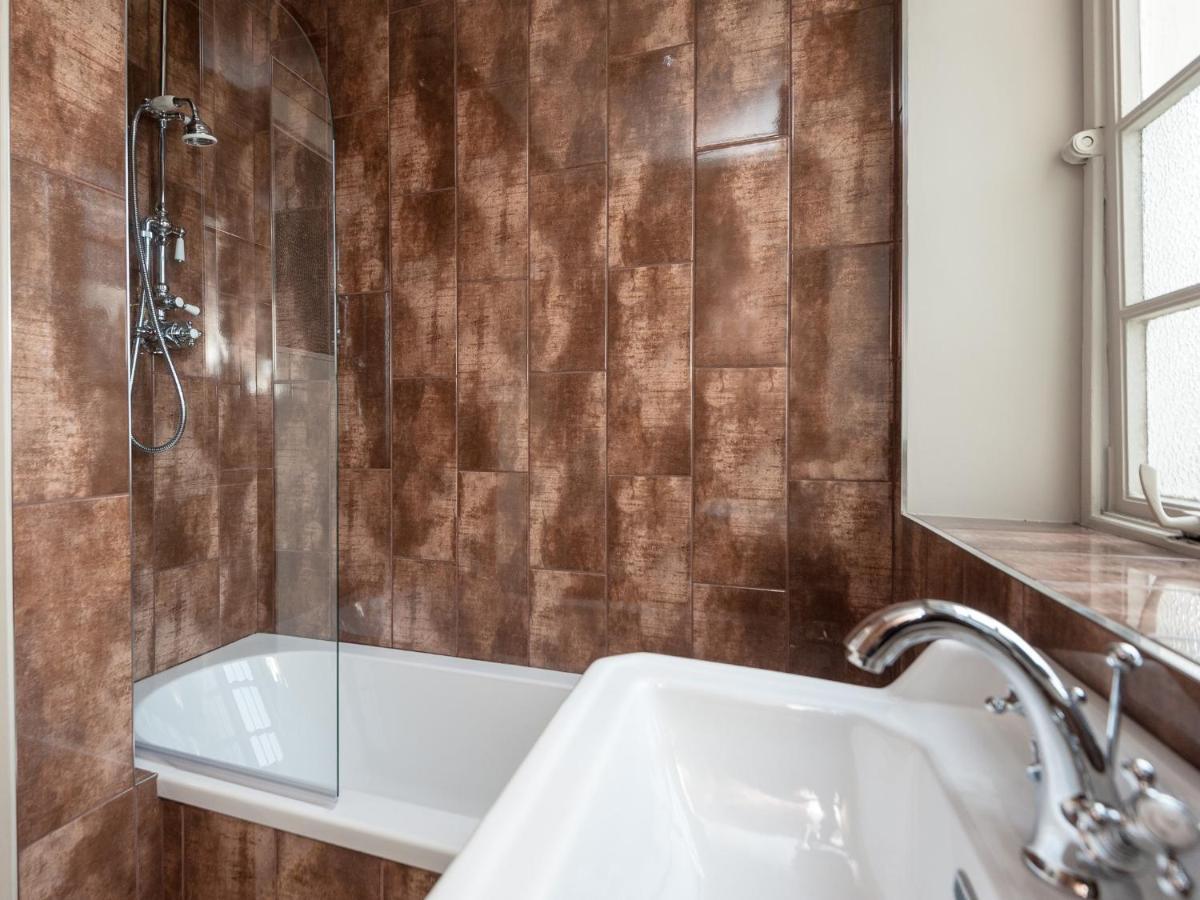 Canongate Luxury Homestay Единбург Екстер'єр фото